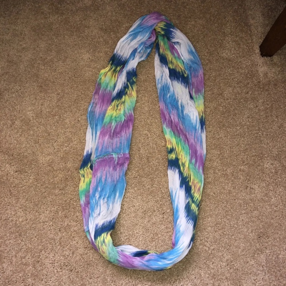 Infinity Scarf - Picture 2 of 2